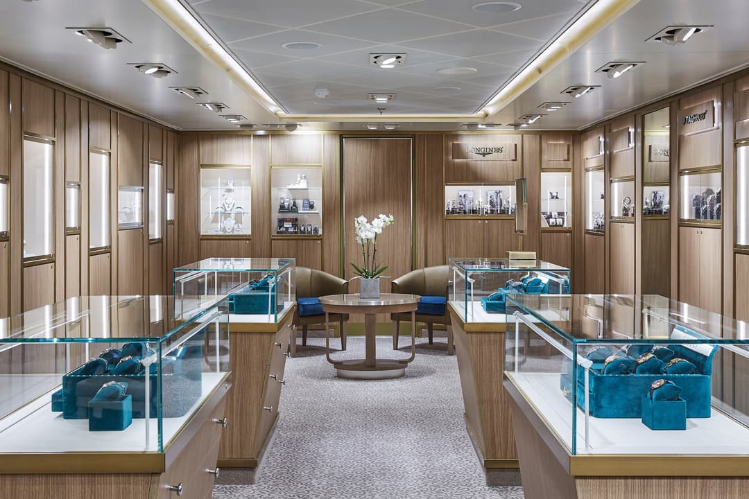 Silversea Silver Muse Boutique Entertainment