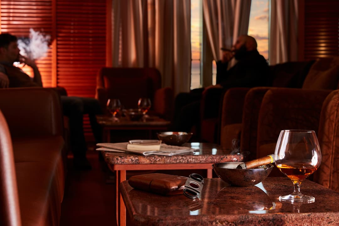 Silversea Silver Muse Connoisseur's Lounge