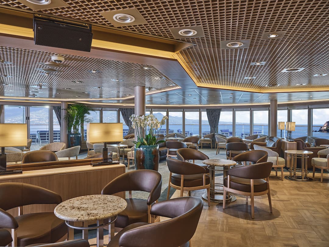 Silver Sea Cruises Silver Moon Panorama 4