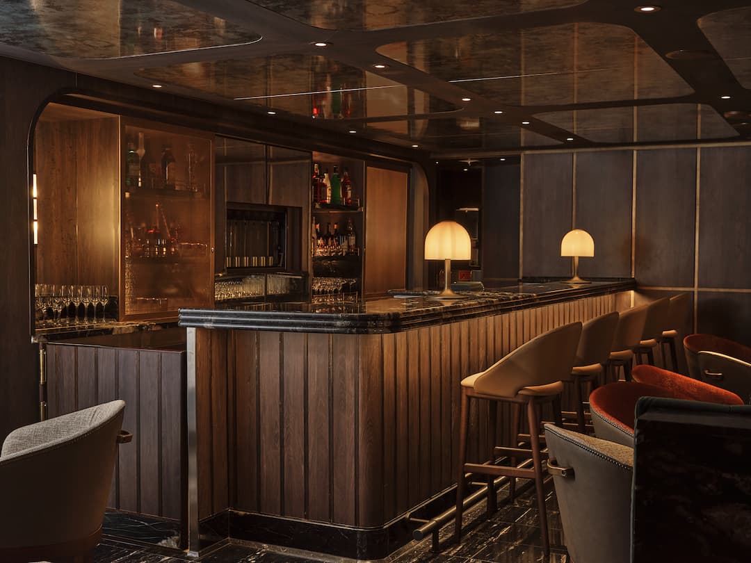 Silver Sea Cruises Silver Moon S.A.L.T Bar 2