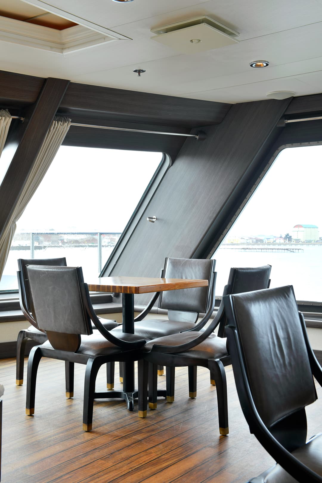 Australis Stella Australis Yamana Lounge 1