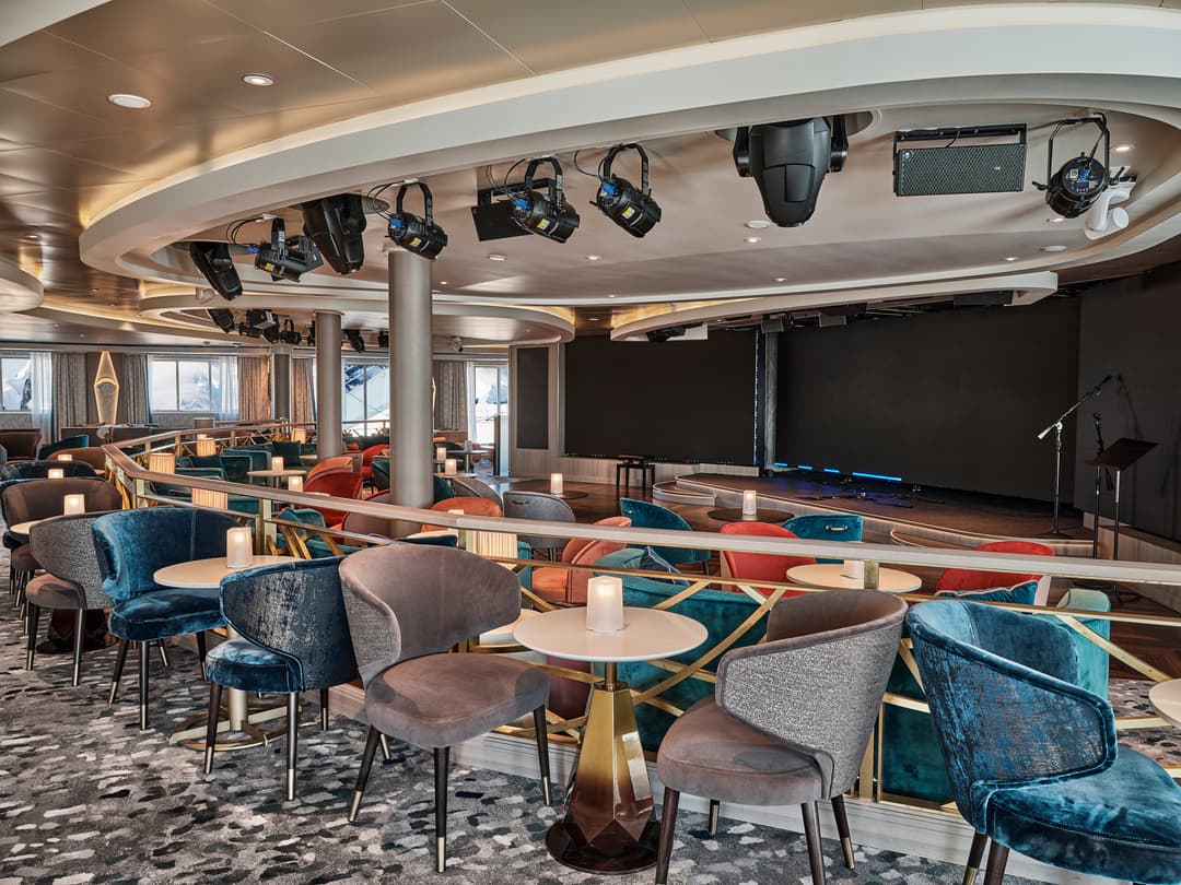 Silversea Silver Endeavour Explorer Lounge 1