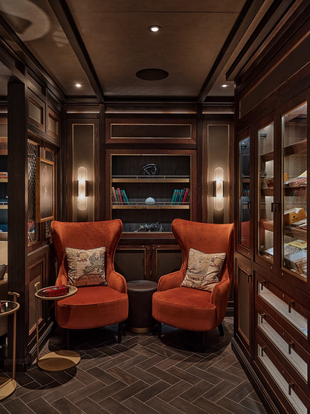 Silversea Silver Endeavour Connoisseurs Corner 1