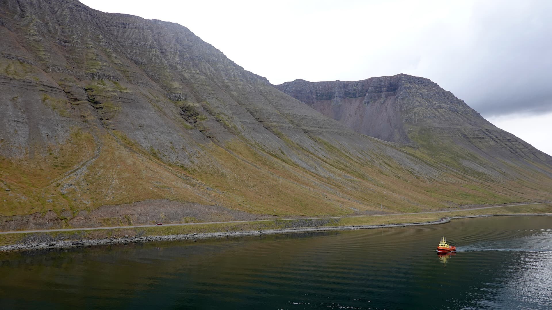 Longyearbyen to Reykjavik