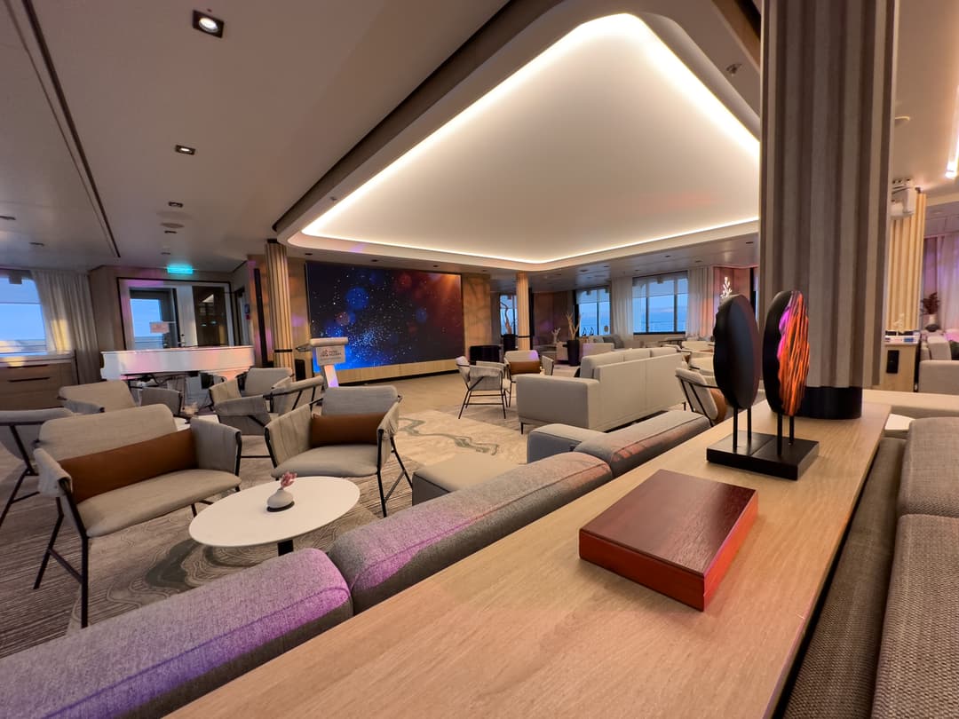 Swan Hellenic Sh Diana Observation Lounge 2