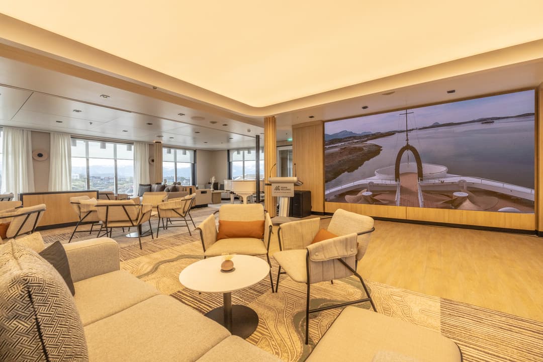 Swan Hellenic Sh Diana Observation Lounge 6