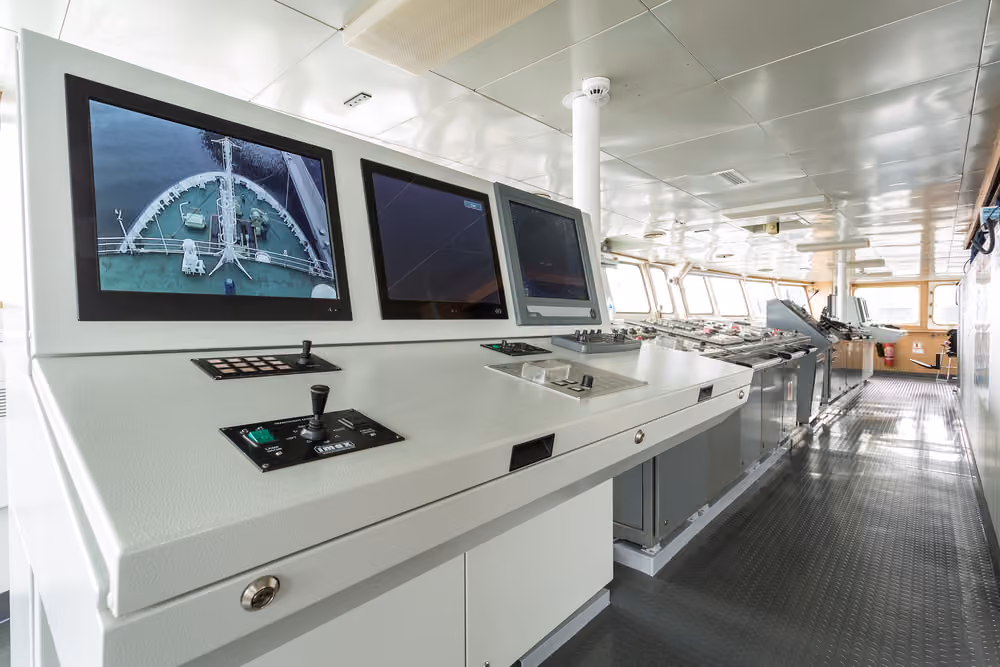 Ortelius, bridge, deck 7 © Oceanwide Expeditions _1_.jpg_Eduardus Lee.jpeg