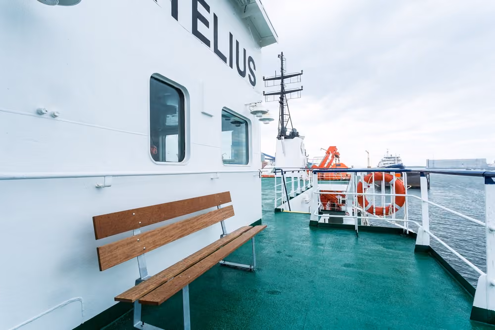 Ortelius, outside deck, deck 7 © Oceanwide Expeditions _1_.jpg_Eduardus Lee.jpeg