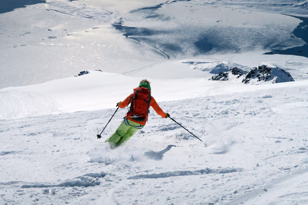 Oceanwide Expeditions ski_sail-svalbard_0680.jpg_Massimo Candolini.jpeg