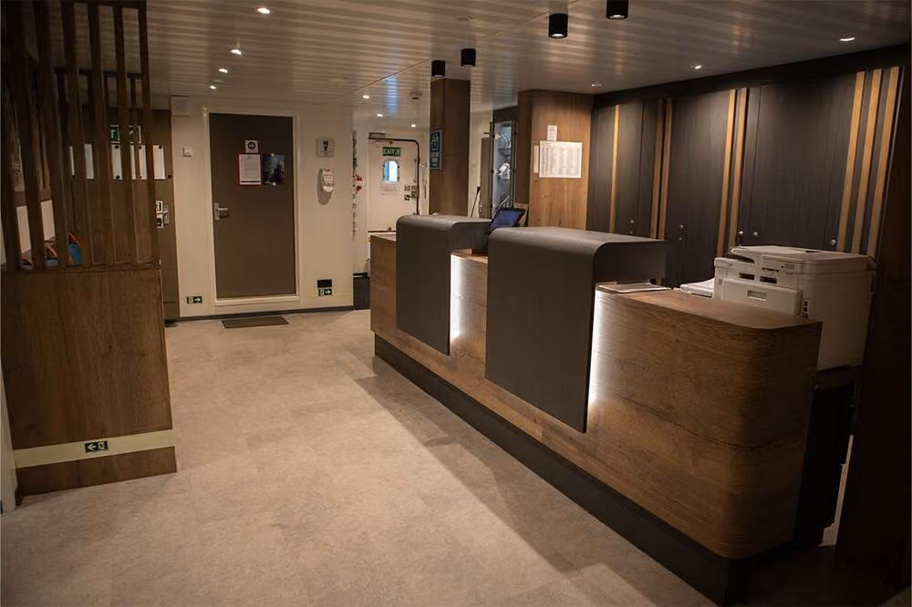 Oceanwide Ortelius - Reception 5, © Alexandra den Dikken - Oceanwide Expeditions.jpg