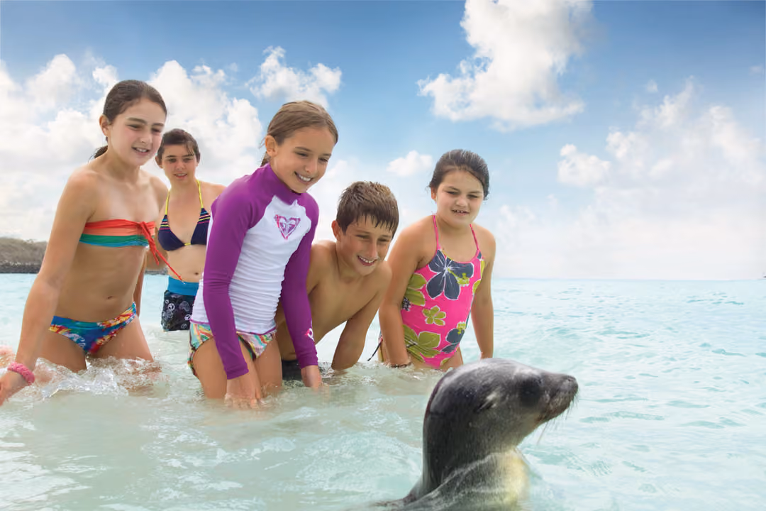 Ng Le Galapagos Islands Ecuador Global Explorers Program ©Lindblad Expeditions Ralph Lee Hopkins