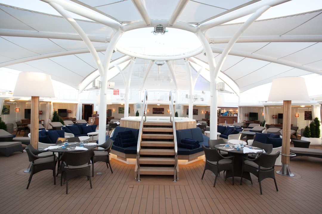 Seabourn Encore & Ovation The Retreat