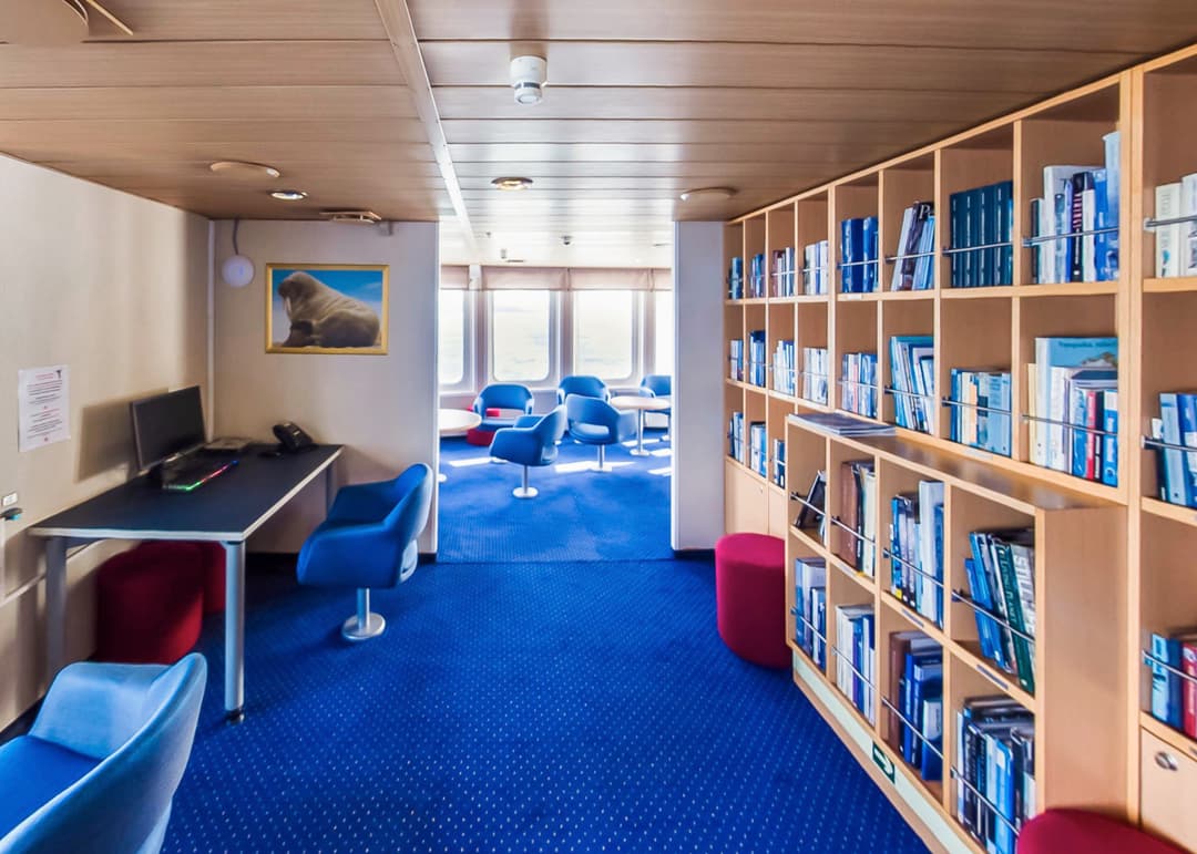 Adventure Canada Ocean Nova Library