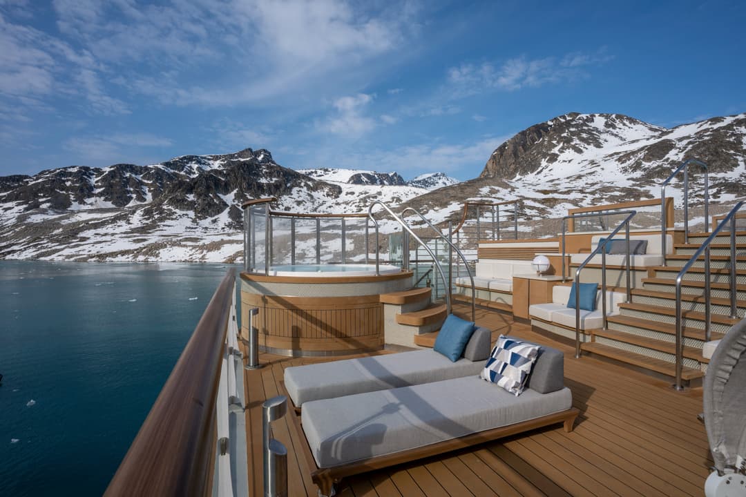 Polar Latitides Ocean Albatros Pool Deck 1