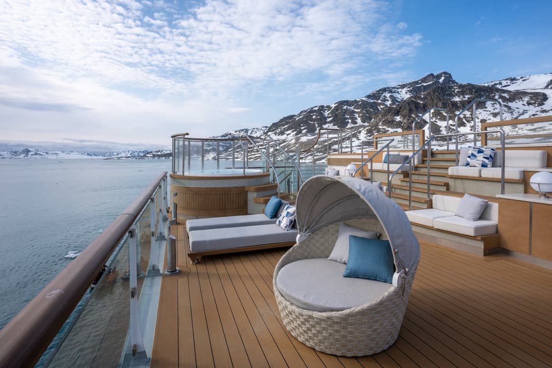 Polar Latitides Ocean Albatros Pool Deck 9