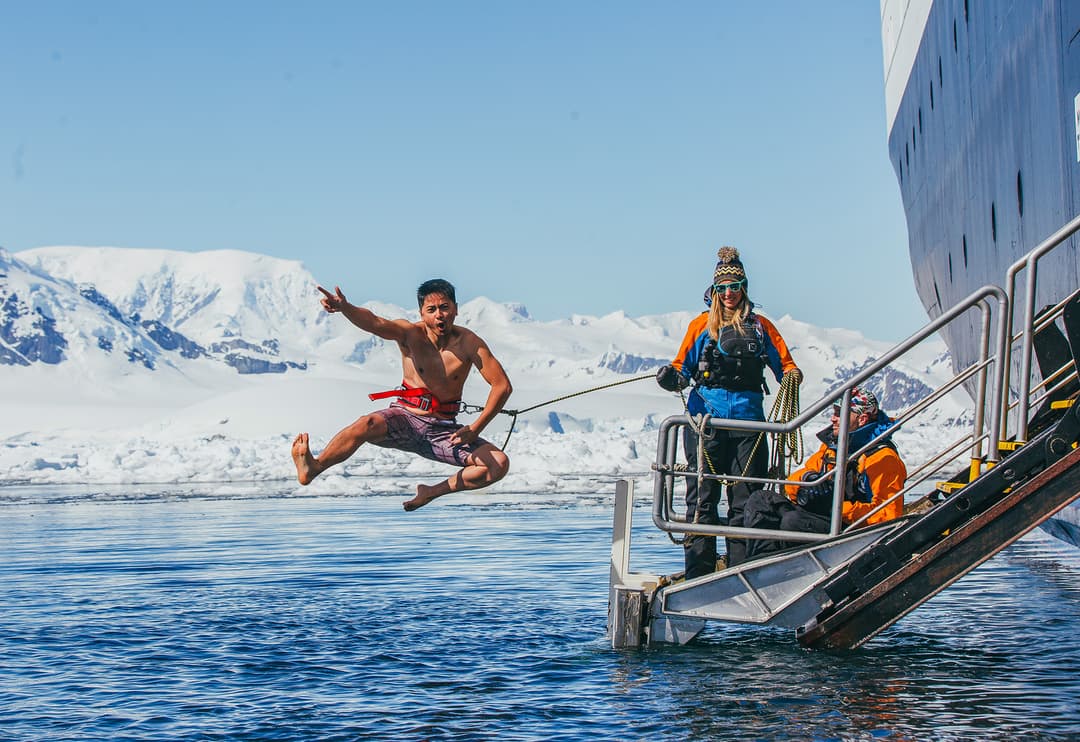 Quark Expeditions, Polar Plunge 4 ©David Merron