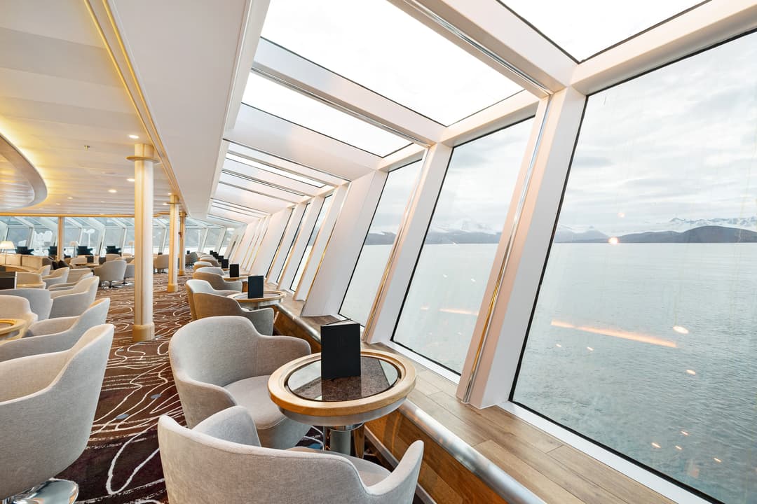 Hx Hurtigruten Expeditions Ms Fram Explorer Lounge & Bar 4 ©Espen Mills