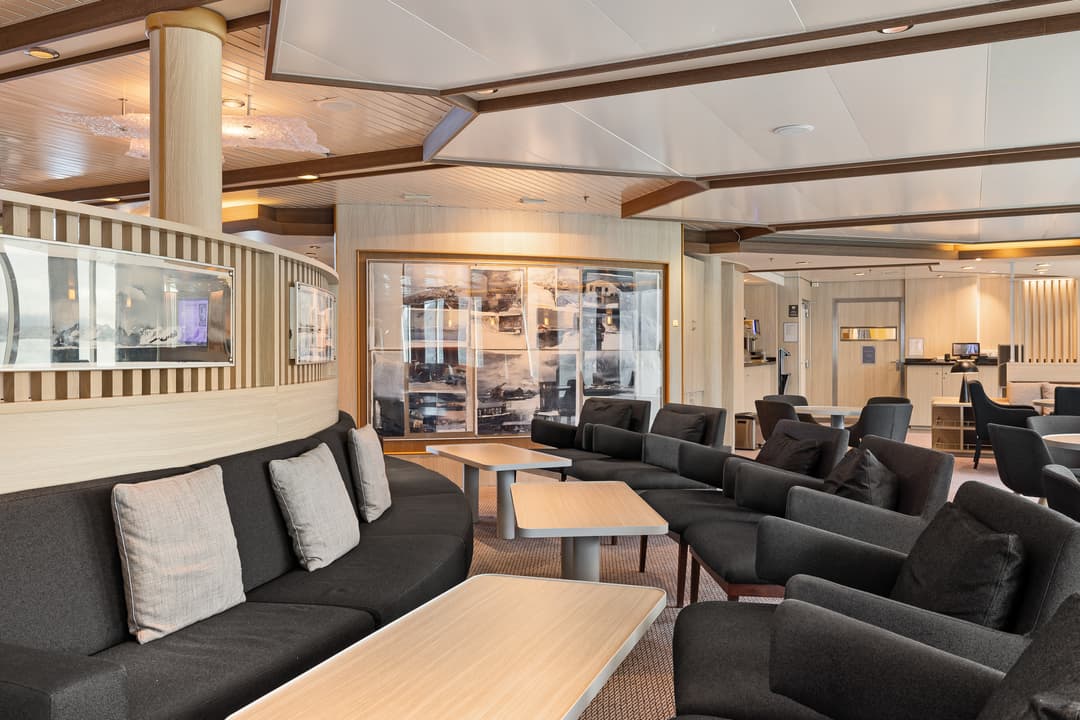 Hx Hurtigruten Expeditions Ms Fram Lecture Halls 3 ©Espen Mills