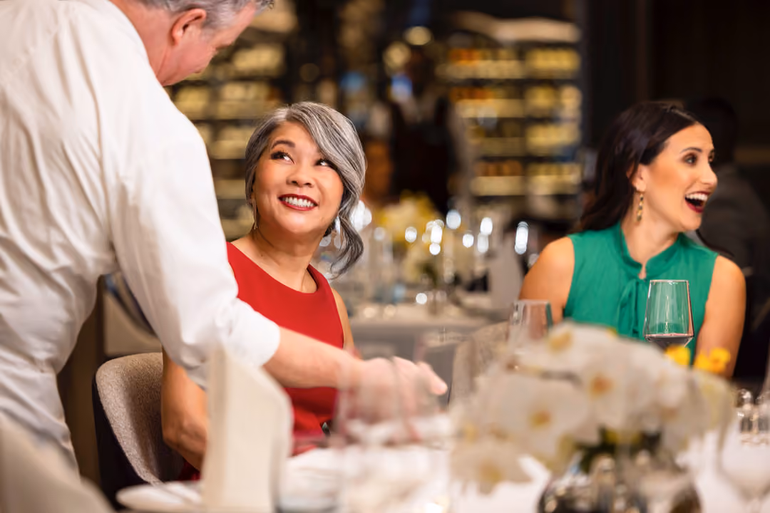 Seabourn Venture The Restaurant Lifestyle 1 ©Scott Martin