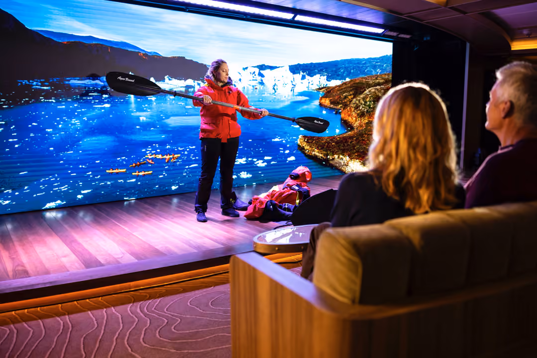 Seabourn Venture Discovery Centre ©Scott Martin 1