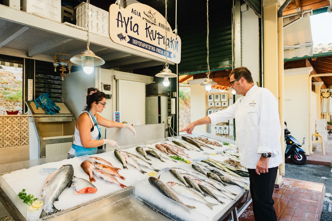 Seabourn Shopping With The Chef Enrichment ©Seabourn