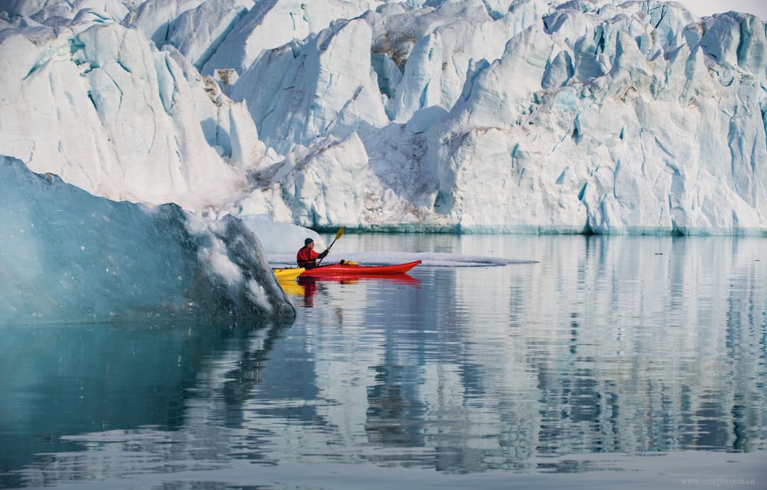 Kayaks Enrichment ©Adventure Canada
