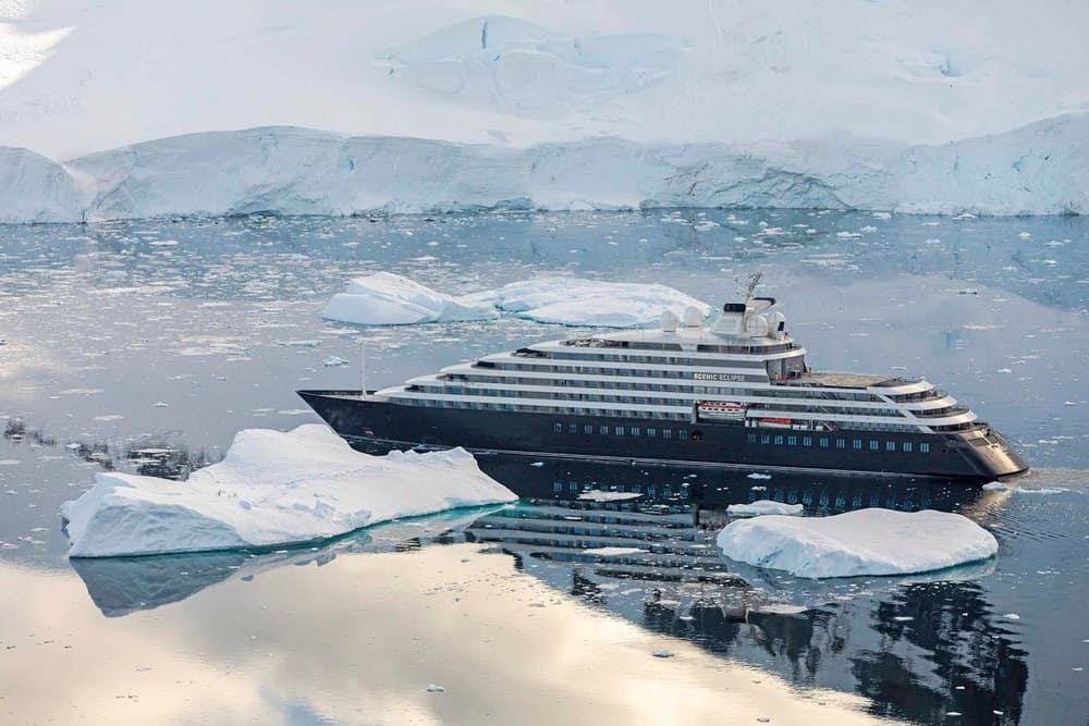 Wonders of Patagonia & Antarctica - Cruise & Land Journey