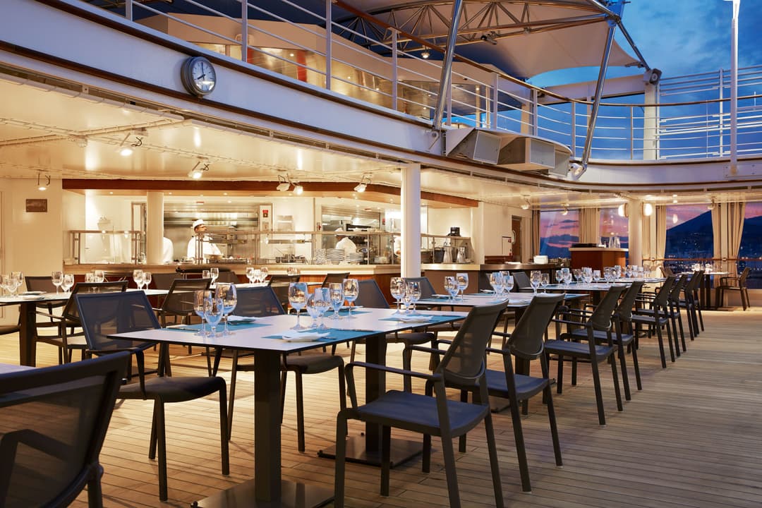 Silversea Sm The Grill ©Silversea Cruises Ltd. 2