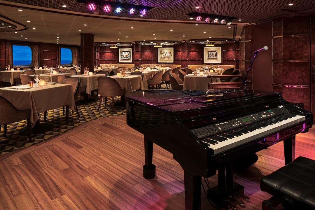 ©Silversea Cruises Silver Moon Silver Note